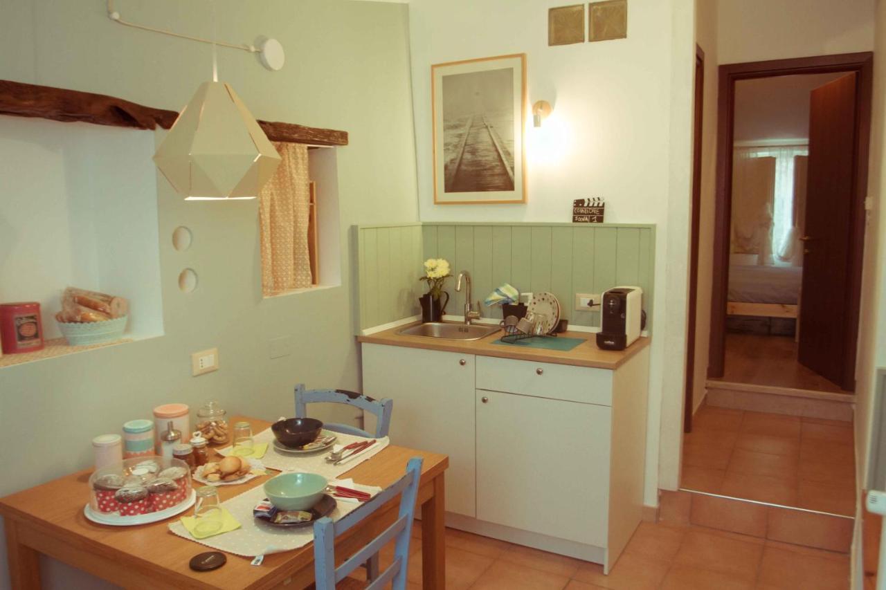 La Finestra Sul Cortile Bed & Breakfast Atri Bagian luar foto