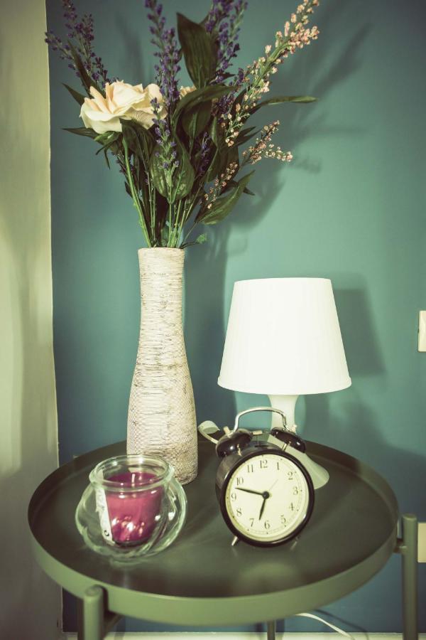 La Finestra Sul Cortile Bed & Breakfast Atri Bagian luar foto